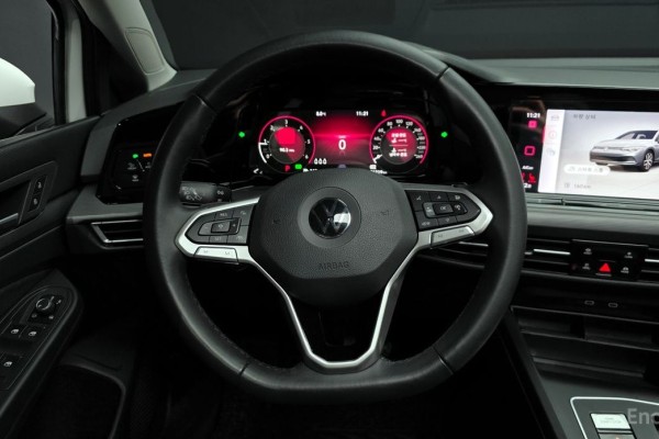 2022 Volkswagen Golf с пробегом 106 219 км