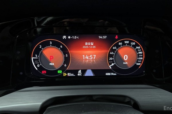 2022 Volkswagen Golf с пробегом 48 614 км