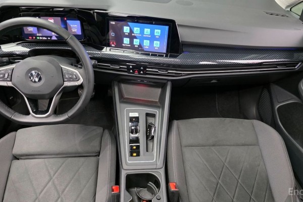 2022 Volkswagen Golf с пробегом 63 454 км