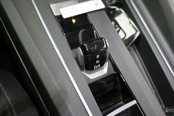 2022 Volkswagen Golf с пробегом 63 454 км