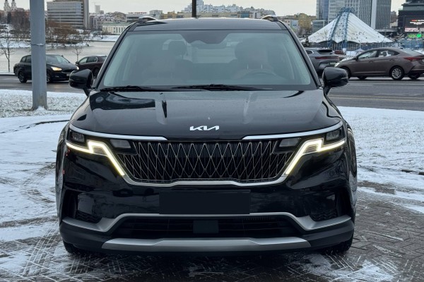2021 Kia Carnival с пробегом 151 401 км