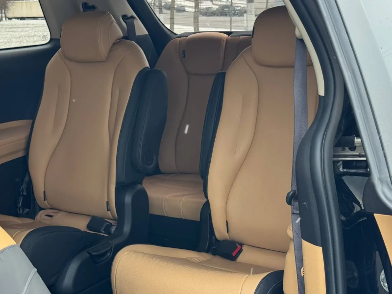 2021 Kia Carnival с пробегом 151 401 км