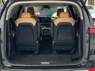 2021 Kia Carnival с пробегом 151 401 км
