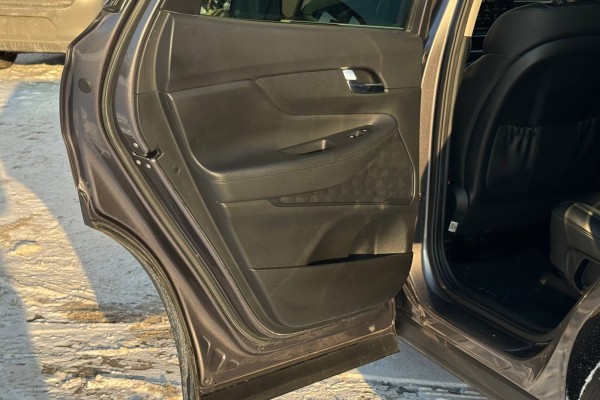 2021 Hyundai Santa Fe с пробегом 104 269 км