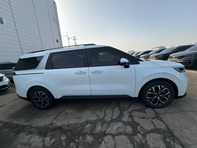 2021 Kia Carnival с пробегом 116 367 км