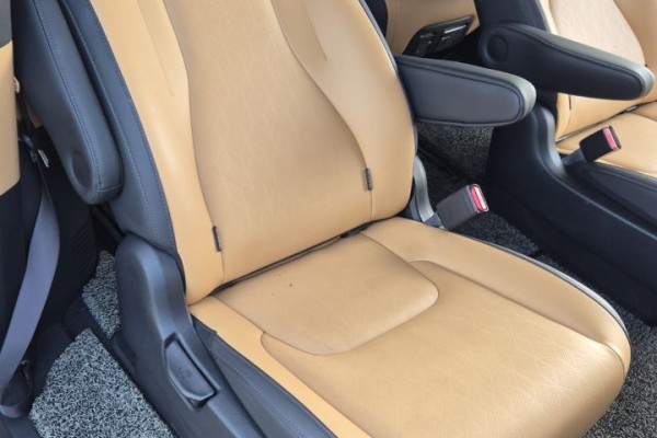 2021 Kia Carnival с пробегом 116 367 км