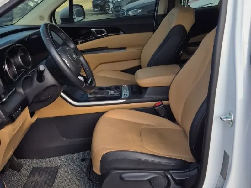 2021 Kia Carnival с пробегом 116 367 км