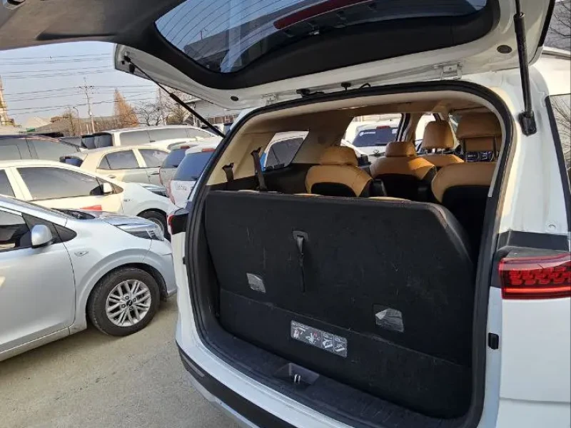 2021 Kia Carnival с пробегом 143 918 км
