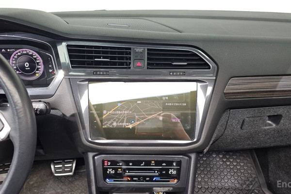 2022 Volkswagen Tiguan с пробегом 32 034 км