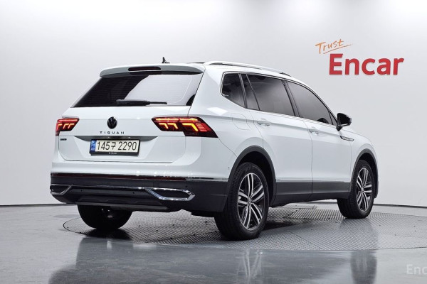 2022 Volkswagen Tiguan с пробегом 44 037 км