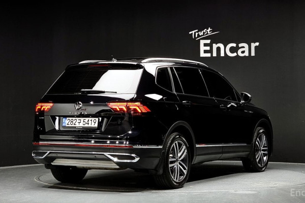 2022 Volkswagen Tiguan с пробегом 37 190 км