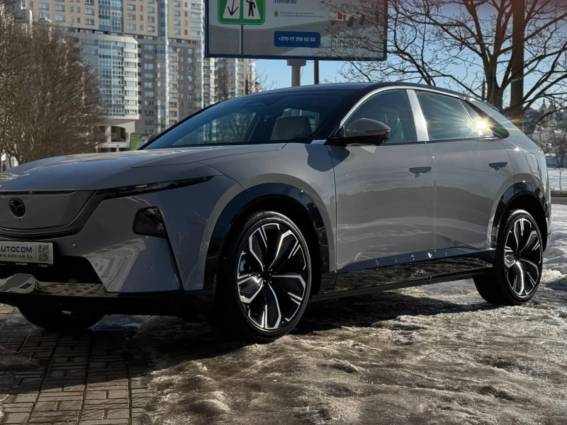 2025 Mazda EZ-60 200 MAX без пробега