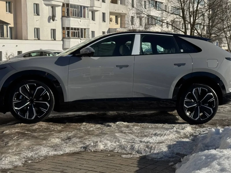 2025 Mazda EZ-60 200 MAX без пробега