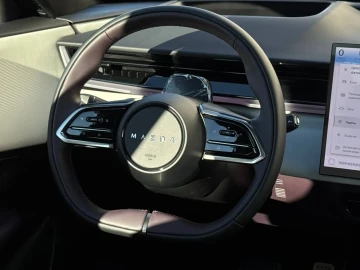2025 Mazda EZ-60 200 MAX без пробега