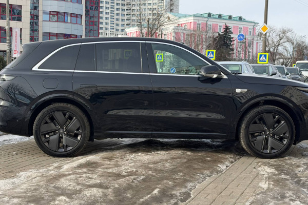 2025 LiXiang L6 без пробега