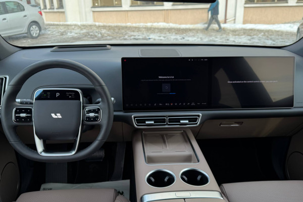 2025 LiXiang L6 без пробега