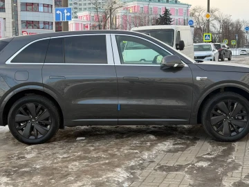 2025 Li Auto (Lixiang) L6 без пробега