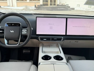 2025 Li Auto (Lixiang) L6 без пробега