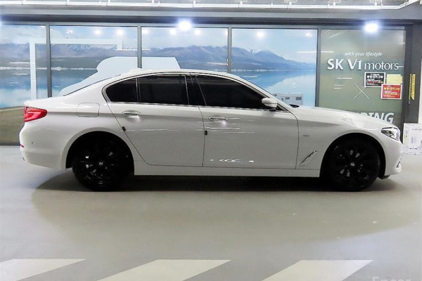 2018 BMW 5 серии с пробегом 71 917 км