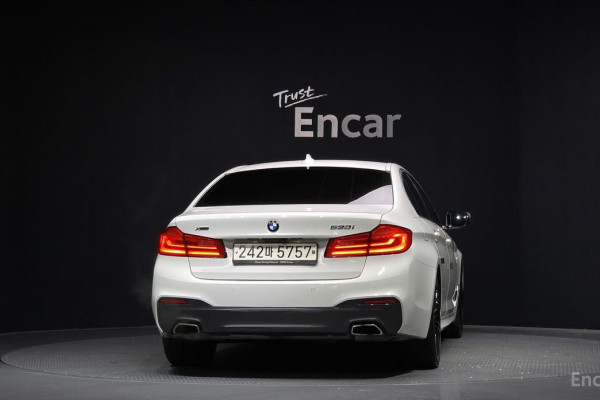 2020 BMW 5 серии с пробегом 76 881 км