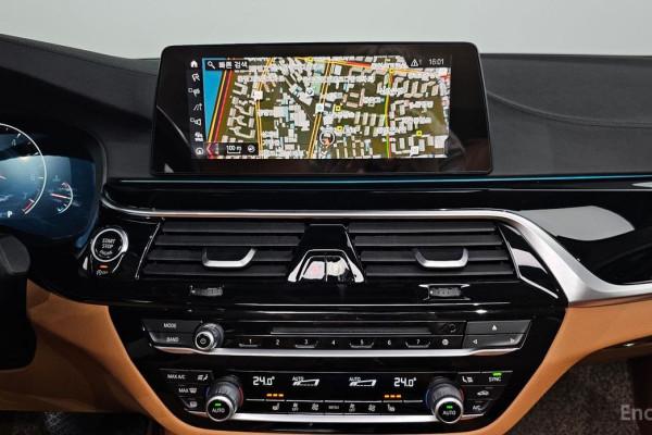 2019 BMW 5 серии с пробегом 73 648 км