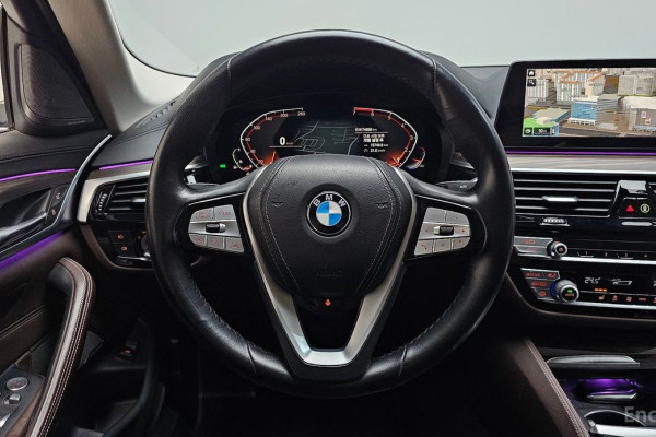 2020 BMW 5 серии с пробегом 74 898 км