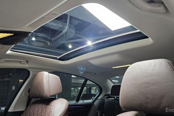 2020 BMW 5 серии с пробегом 74 898 км