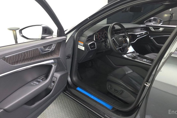 2022 Audi A6 с пробегом 47 423 км