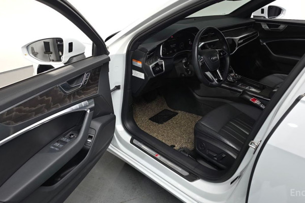 2021 Audi A6 с пробегом 50 644 км