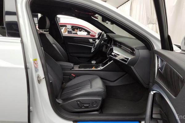 2021 Audi A6 с пробегом 56 697 км