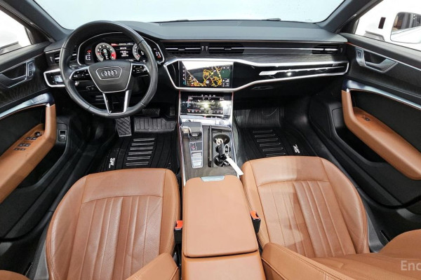 2021 Audi A6 с пробегом 49 929 км