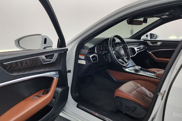 2021 Audi A6 с пробегом 67 592 км