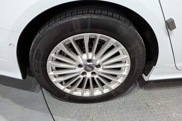 2021 Audi A6 с пробегом 63 133 км