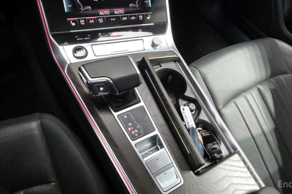 2021 Audi A6 с пробегом 63 133 км