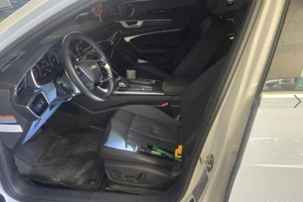 2022 Audi A6 с пробегом 72 946 км