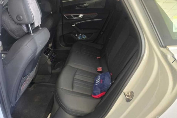 2022 Audi A6 с пробегом 72 946 км