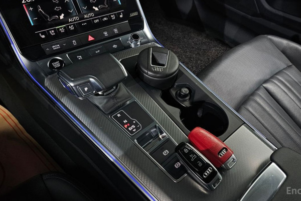 2022 Audi A6 с пробегом 43 696 км