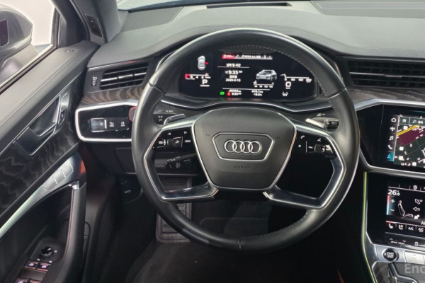 2021 Audi A6 с пробегом 49 353 км