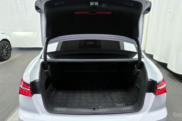 2021 Audi A6 с пробегом 129 550 км