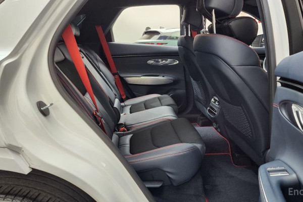 2022 Genesis GV70 с пробегом 46 132 км