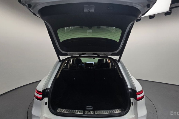 2022 Genesis GV70 с пробегом 60 040 км