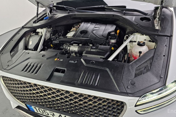 2021 Genesis GV70 с пробегом 57 249 км