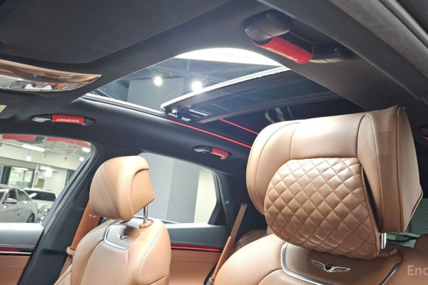 2021 Genesis GV70 с пробегом 63 731 км