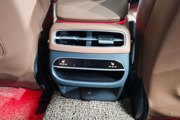 2021 Genesis GV70 с пробегом 63 731 км