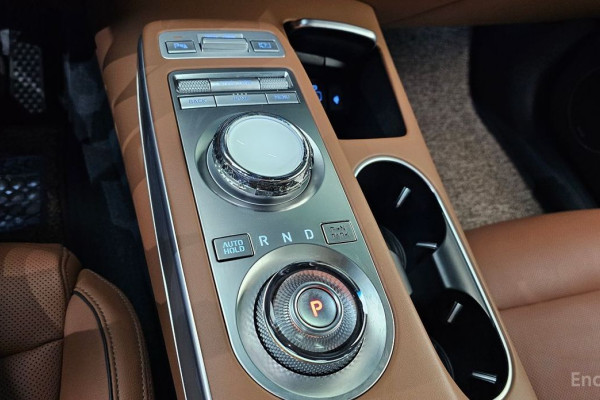 2021 Genesis GV70 с пробегом 57 249 км