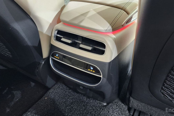 2022 Genesis GV70 с пробегом 61 674 км