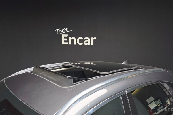 2021 Genesis GV70 с пробегом 62 153 км