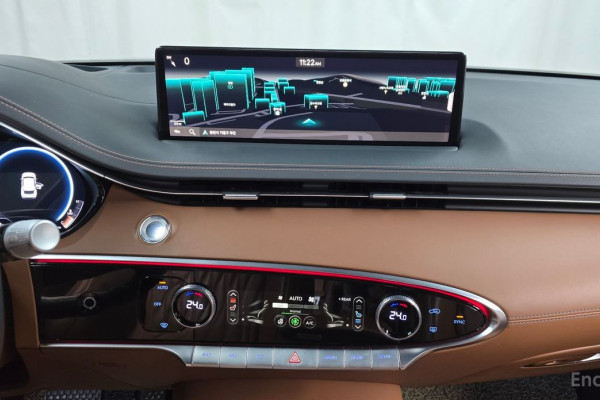 2021 Genesis GV70 с пробегом 68 646 км