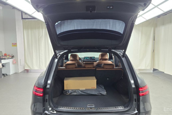 2021 Genesis GV70 с пробегом 68 646 км