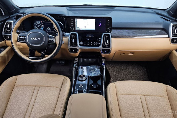 2022 Kia Sorento с пробегом 45 638 км